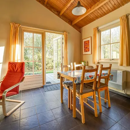 Tranquil Holiday In With Terrace * Zwaluwe