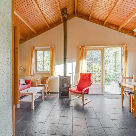 Tranquil Holiday In With Terrace Vakantiehuis
