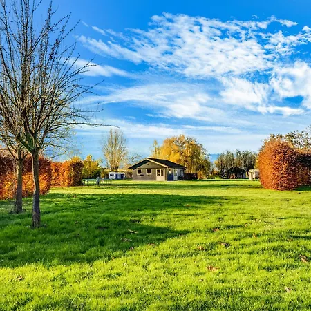 Tranquil Holiday In With Terrace Dom wakacyjny *